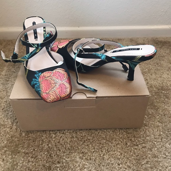 Shoes - Picture 2 of 2